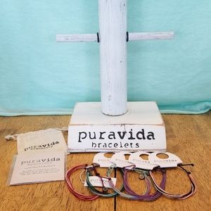 Pura Vida Bracelet Tree & Bracelets (New)